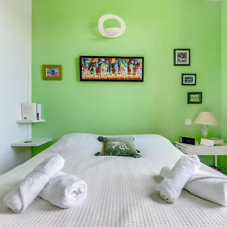 Elegant Quartier Branche Apartment Paris